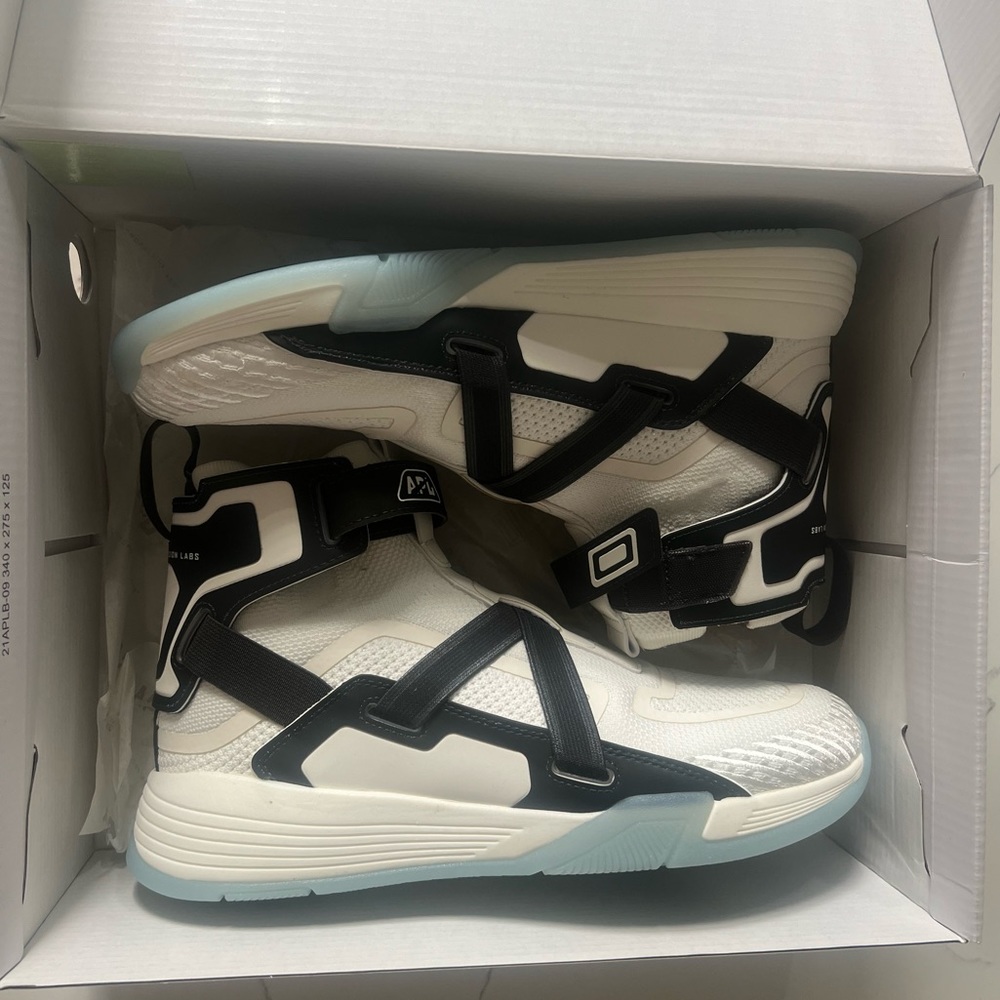 Brand New APL Men’s Superfuture Techloom and TPU High-Top Running Sneakers/Sz 10